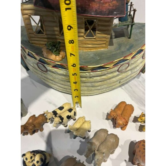 Vintage Handcrafted Iron Noah’s Ark Playset with Animal Figurines Collectible - Picture 10 of 14